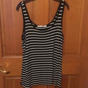 🎉 3 for $15 🎉 Max Studio Tank